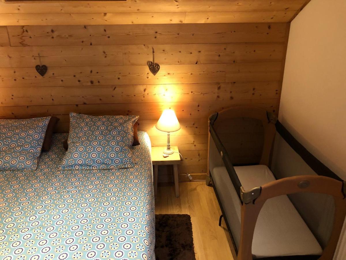 Bed and Breakfast Au Coeur Des Alpes Marignier Esterno foto